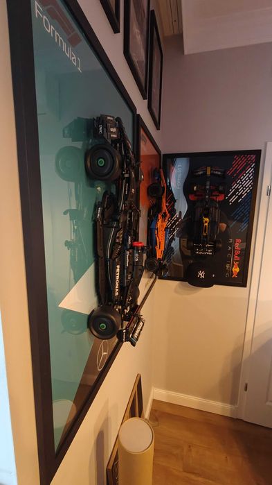 Personalizowana ramka do ekspozycji LEGO Technic F1 – 60x90 cm