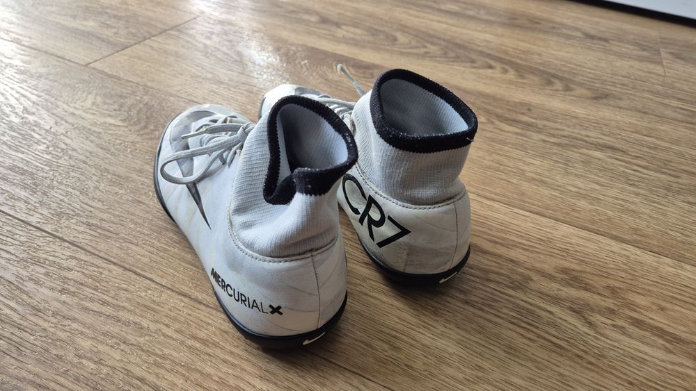 Buty piłkarskie Nike CR7 Mercurial