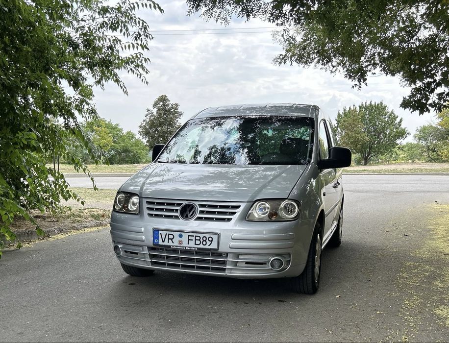 Volkswagen Caddy 1.9 дизель