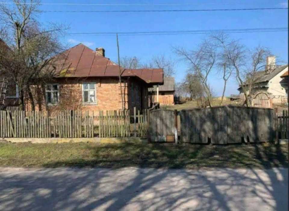 Продаж Будинку с. Лучиці