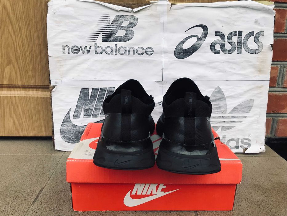 Кроссовки Nike React Infinity Run Flyknit для тренировок бега