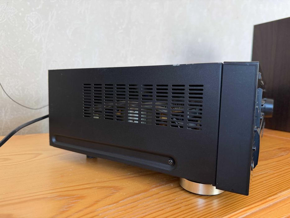 Pioneer VSX-407RDS — якісний японський ресивер (Німеччина)