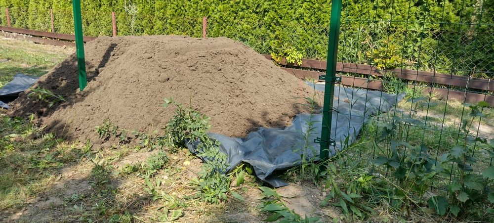 Dostawa Piasek, ziemia pod trawnik, czarnoziem piach kruszywa kompost