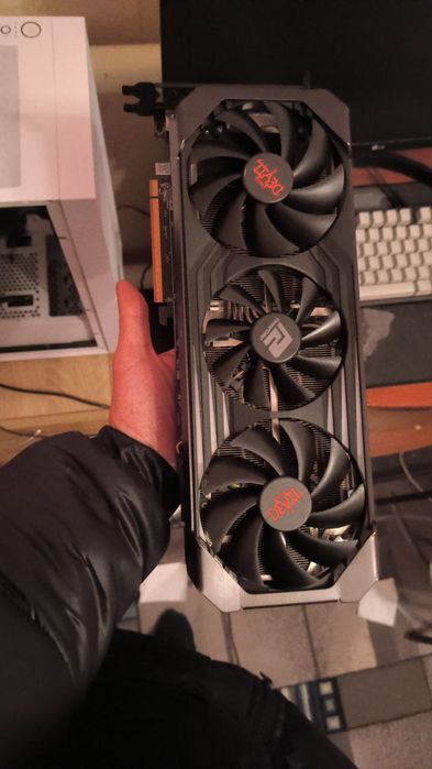 Pover Color Red Devil rx 6700XT 12 GB на гарантії