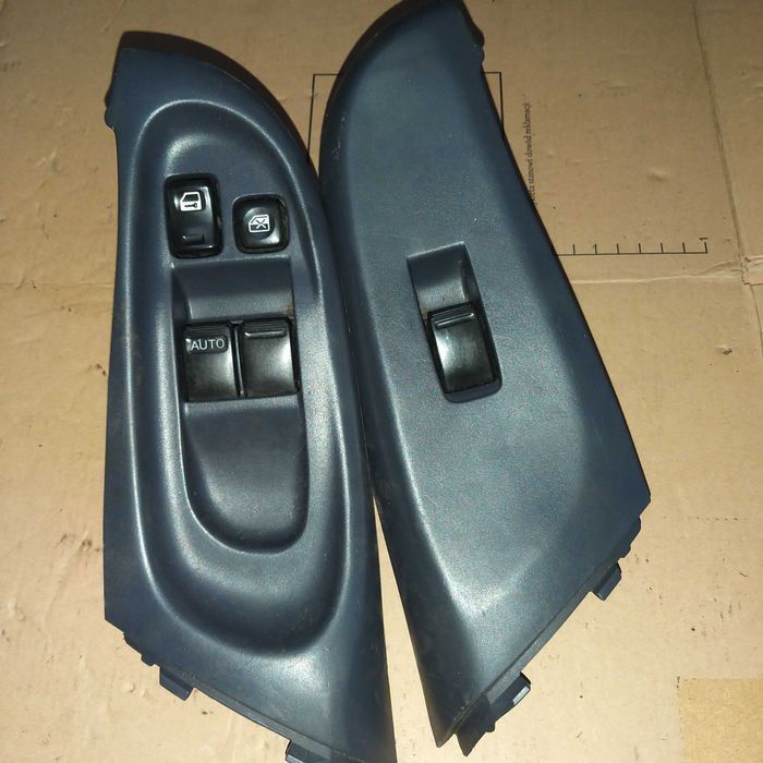 Przełącznik szyb panel prawy lewy Nissan Almera N16 KOMPLET