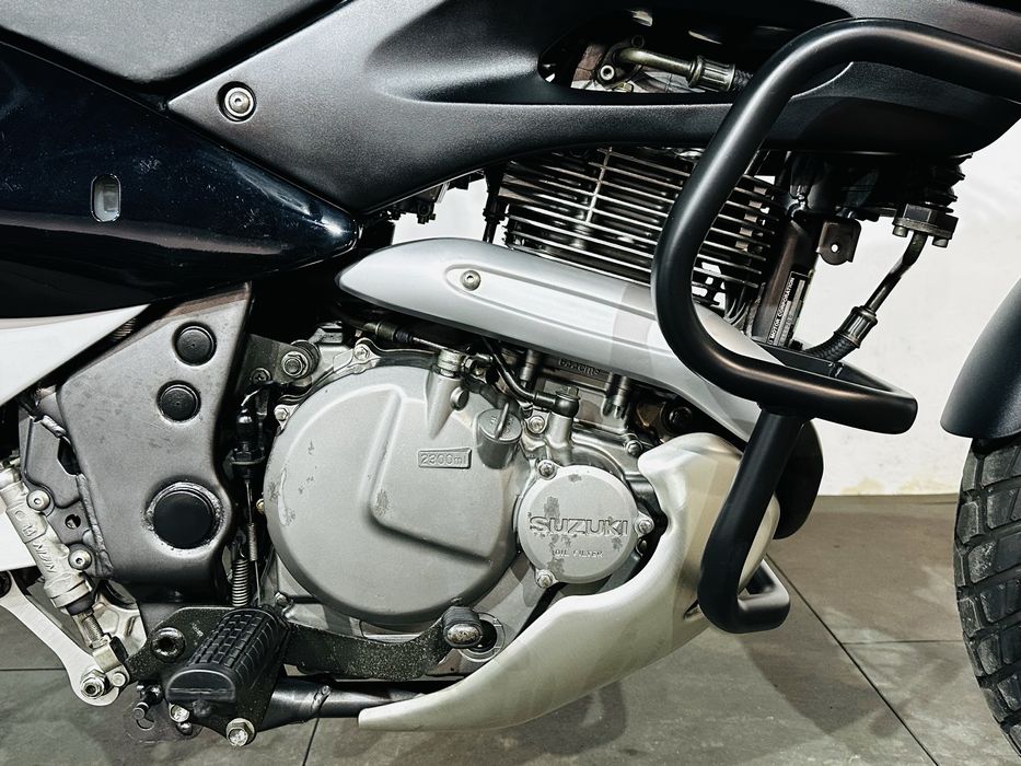 Suzuki Xf650 Freewind мото з європи (3600$)