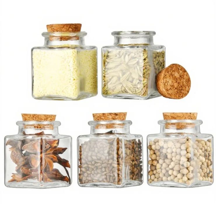 Frasco do vidro com tampa de cortiça