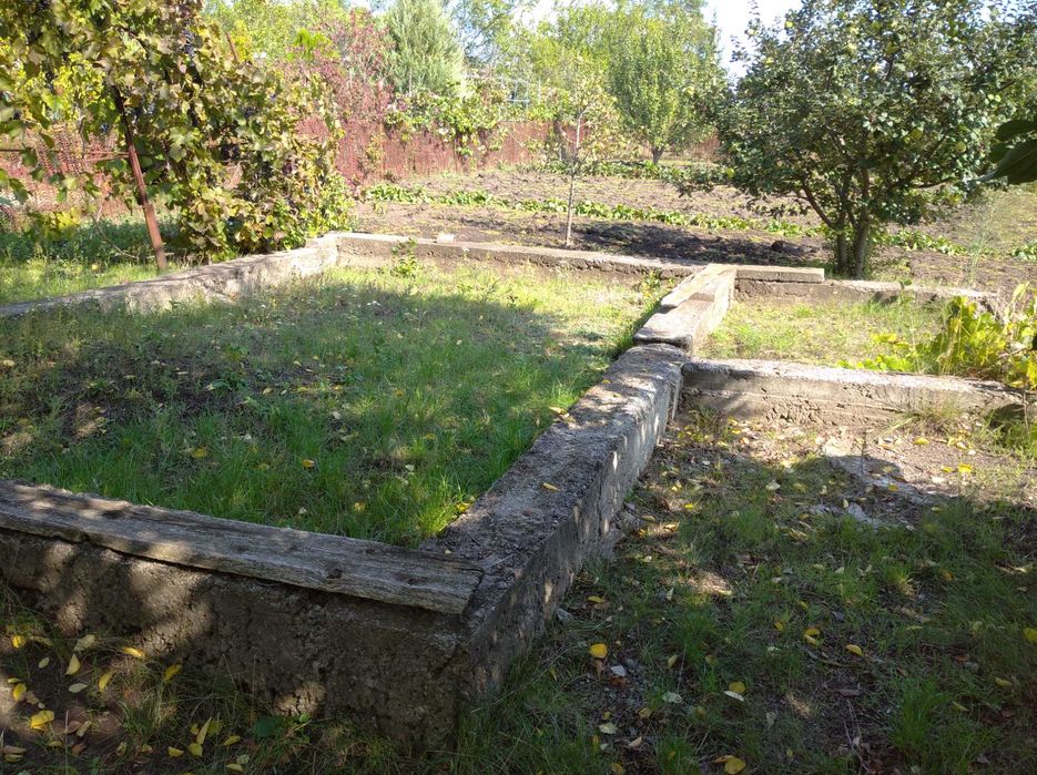 Продам дачну ділянку