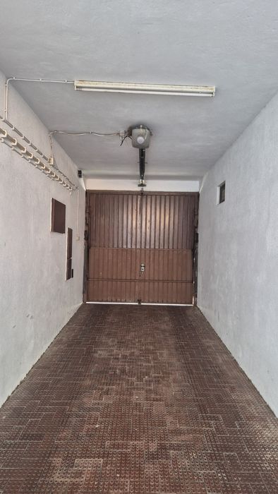 Arrenda-se garagem - Centro do Montijo