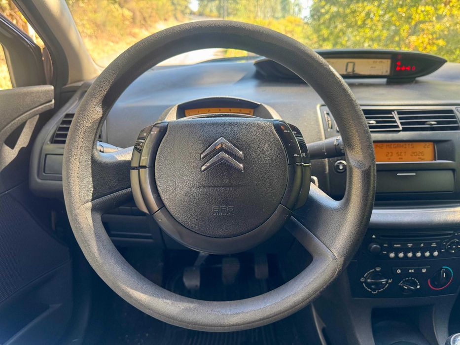Citroën C4 2005 1250€