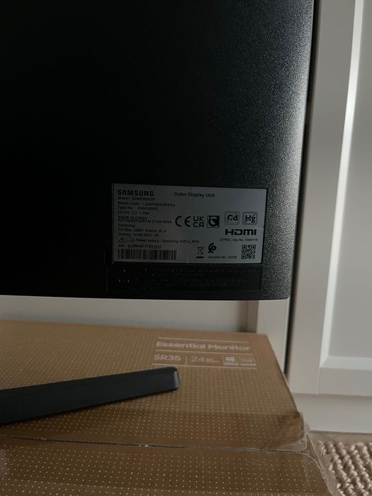 Monitor Samsung SR35 24” FHD, 75Hz