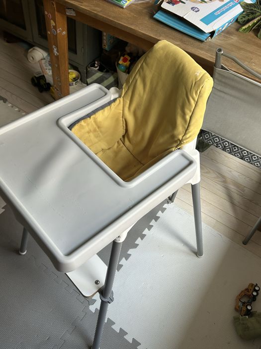 Krzesełko do karmienia ikea + akcesoria + drugi za 60 zł
