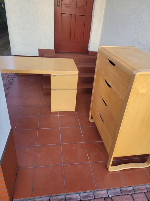 Komplet biurko plus komoda drewniane