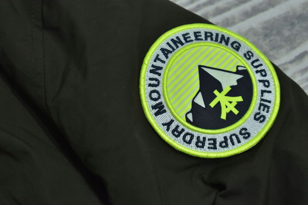 Superdry Mountain Zimowa Ocieplana Kurtka Damska S