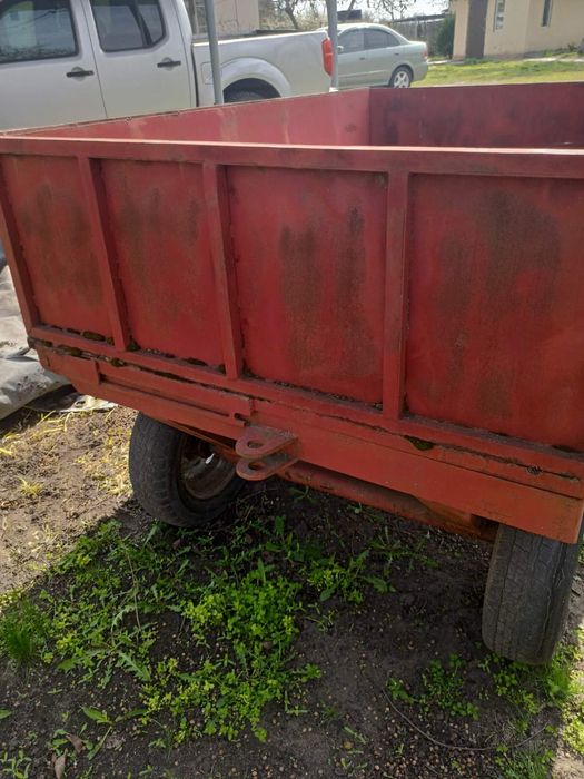 Причіп для трактора, самосвала, самоскид