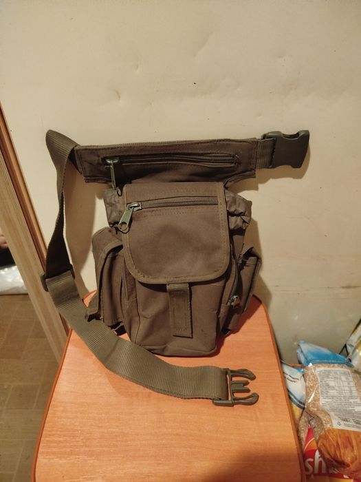 Продам мужскую кожаную сумку