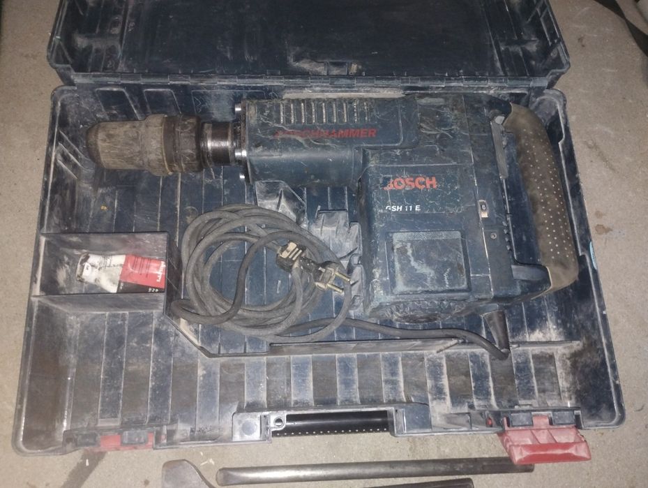 Młot udarowy Bosch gsh11 e