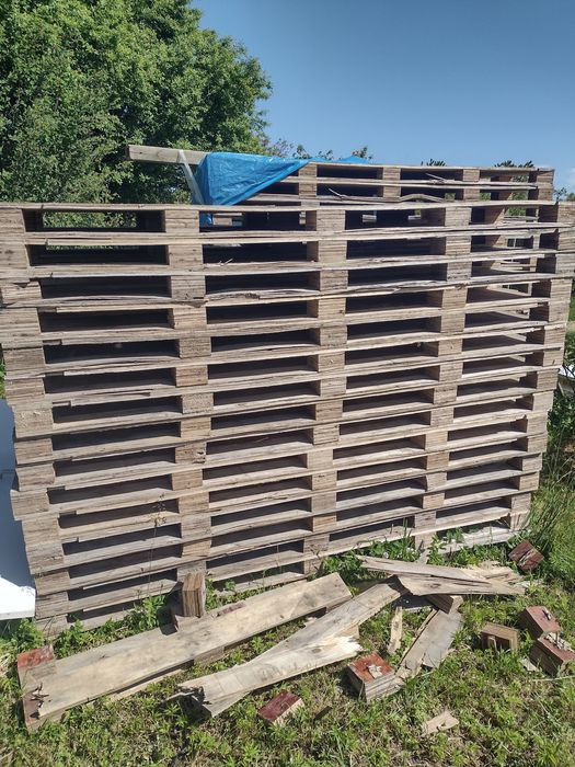 Palety z sklejki 240*110