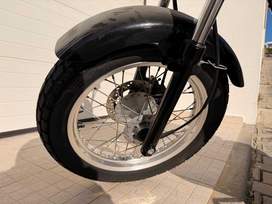 Suzuki VanVan 125 | 2016 | Apenas 6.000 km