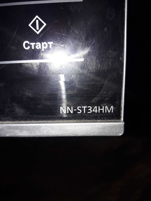 Микроволновка ,Мікрохвильова піч PANASONIC NN-ST34HMZUE