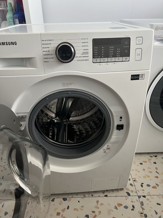 Pralka Samsung EcoBubble 9 kg - 3 lata używana, wyglada jak Nowa