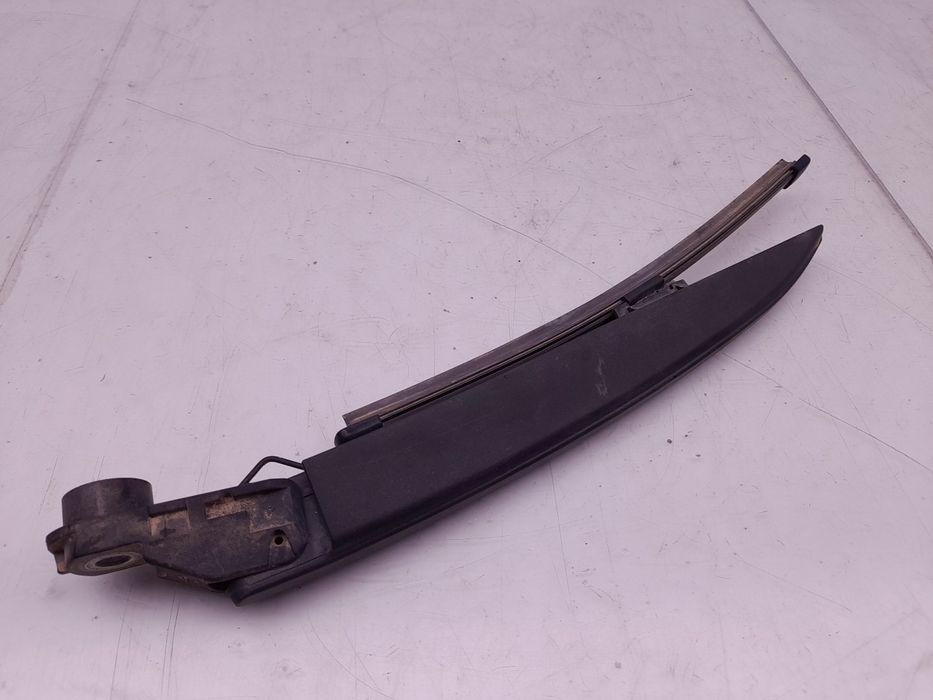 Haste / braço de escova limpa vidros trás RENAULT Clio IV (BH_)