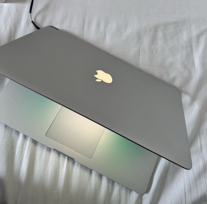Apple MacBook Pro Retina 15” A1398 (EMC 2674) – Mid 2014