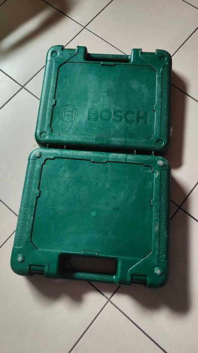 Walizka - skrzynka - futerał na wiertarkę Bosch