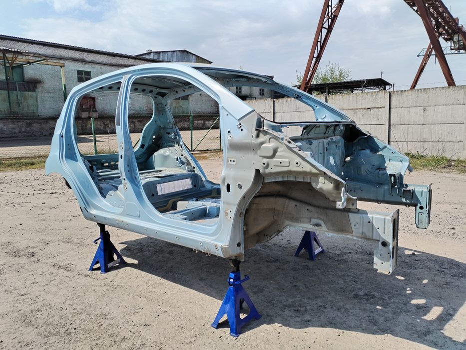 Лот кузов четверть лонжерон стійка панель криша Chevrolet Spark EV