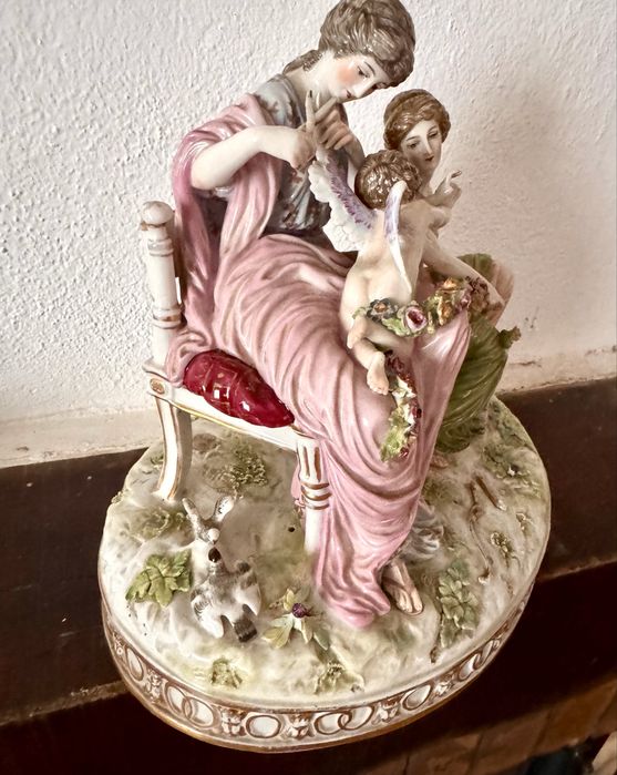 Estatueta em porcelana - Meissen