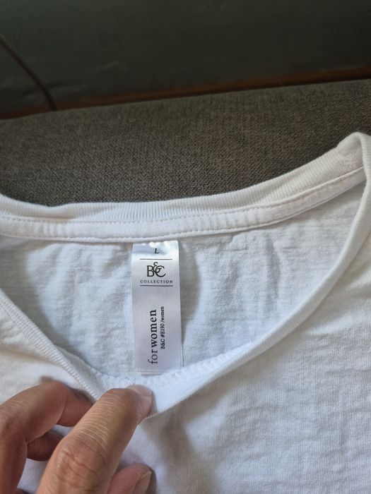 Koszulka damska  M/L (Królowa jest tylko jedna)