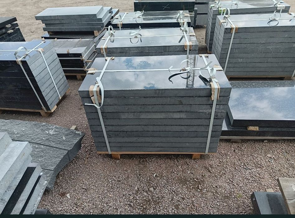 Букинське родовище, пам'ятники, покостівка ,плитка