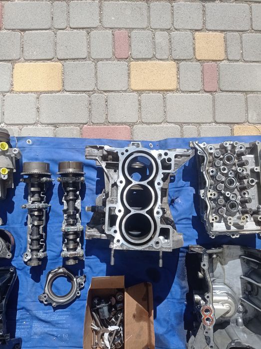Продам з ч на двигатель B4D 1.0 12V Рено Логан 2