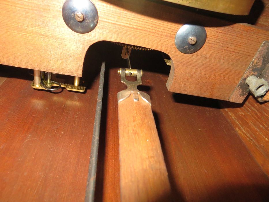 Relógio de parede Junghans