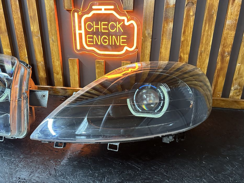 Фари Рено Трафік. Віваро. Bi-led