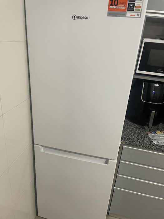 Frigorifico indesit