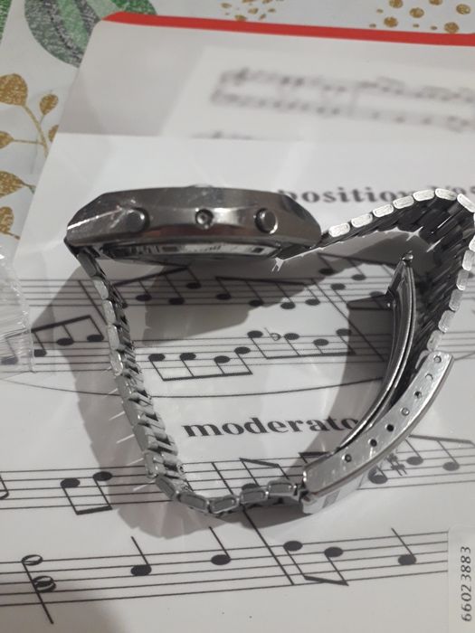 Zegarek Citizen Crystronic