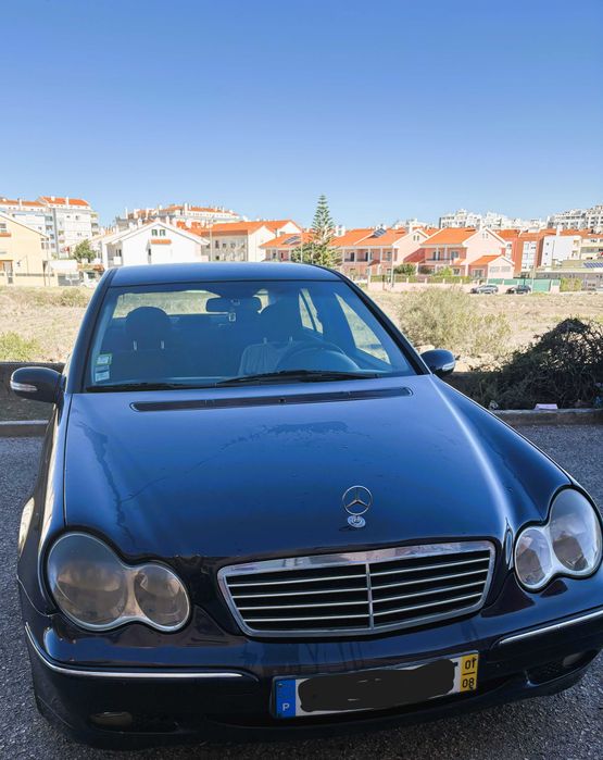 Mercedes-Benz 200