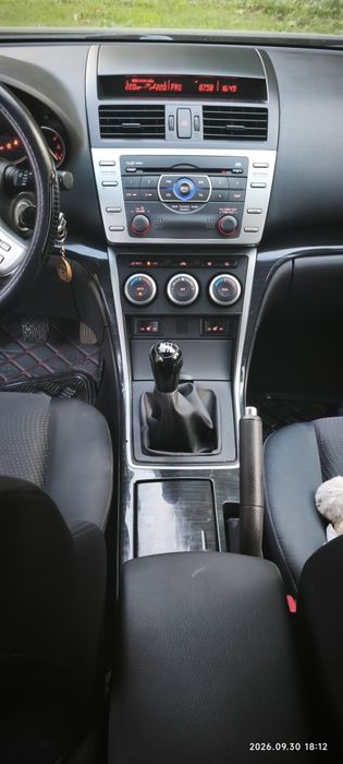 Mazda 6 uszkodzona