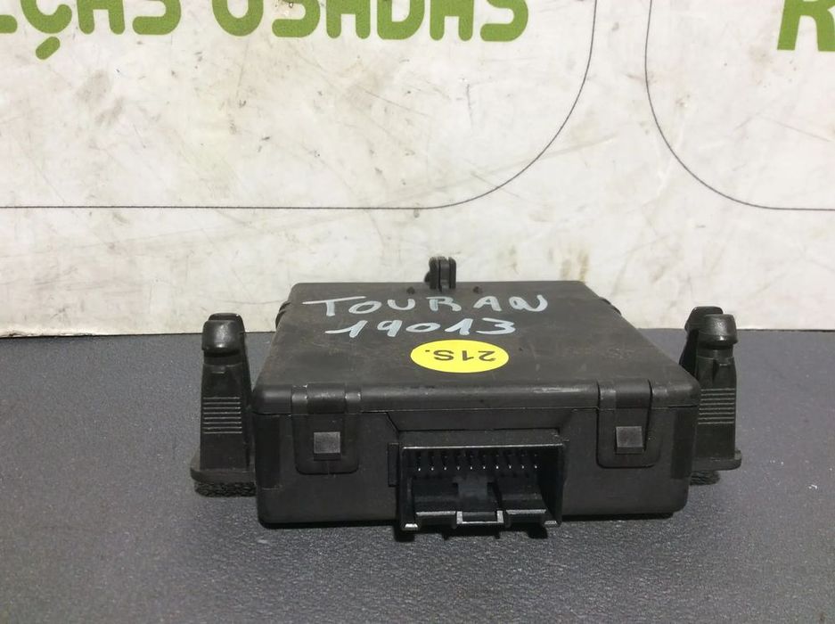 Modulo Fecho Central VW Touran ano 2004  1K0907530C
