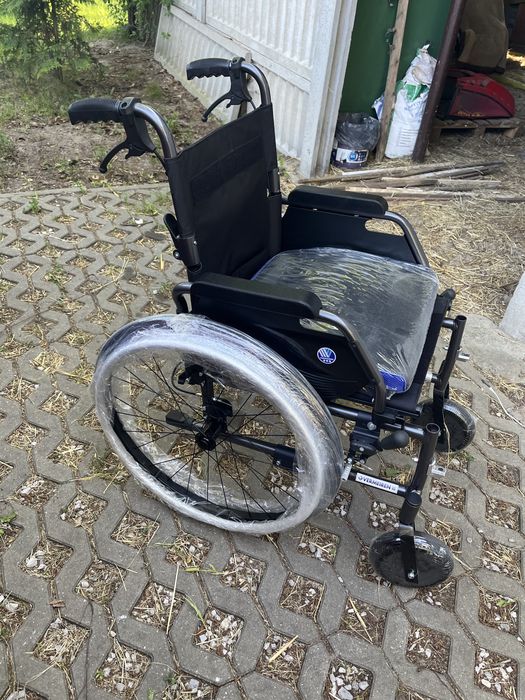 Nowy wózek inwalidzki vermeiren eclips x2