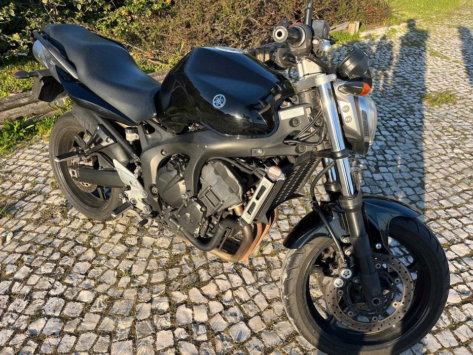 Yamaha FZ6 S2 - Fazer 600