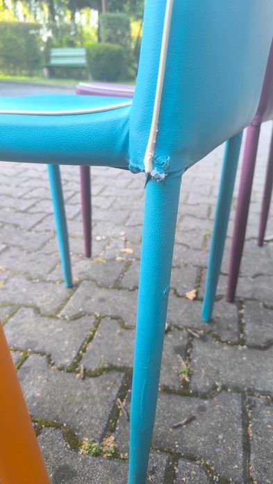 Krzesła ze skory ekologicznej