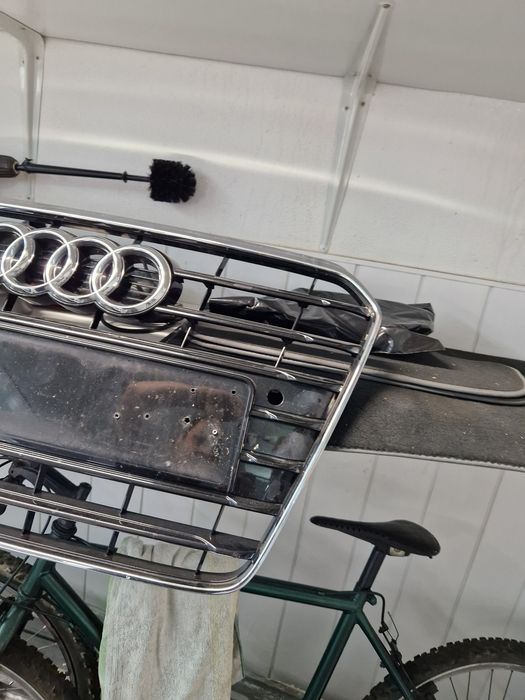 Grelha frontal audi a5 3.0 tdi 2013