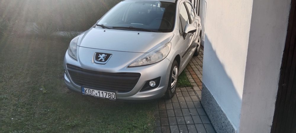 Peugeot 207