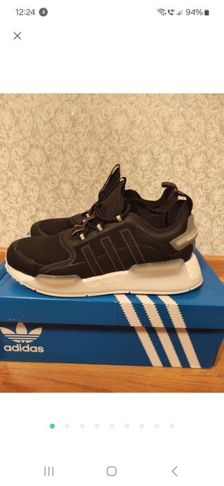 Кросівки Adidas original жіночі
