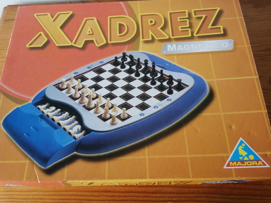Jogo de xadrez magnetico