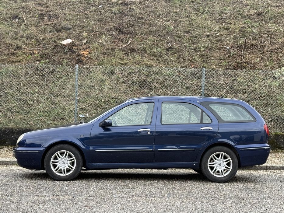 Lancia Lybra 1.9 JTD