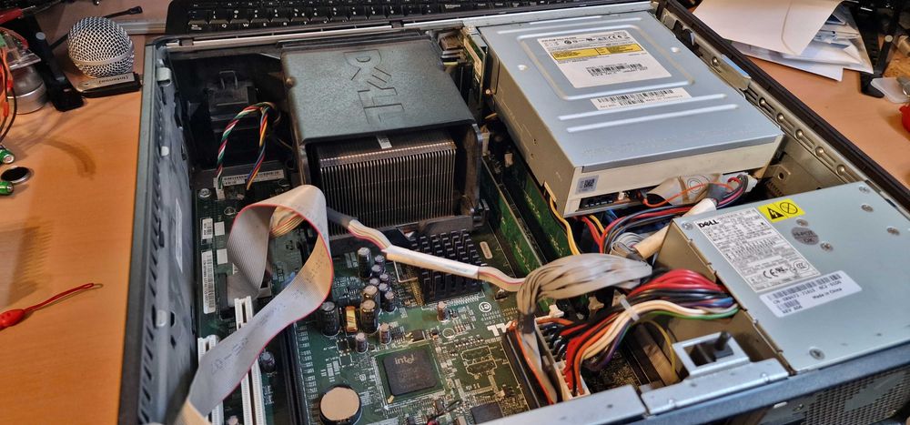 Dell GX620 2,8GHz 1GB DDR2 320GB HDD