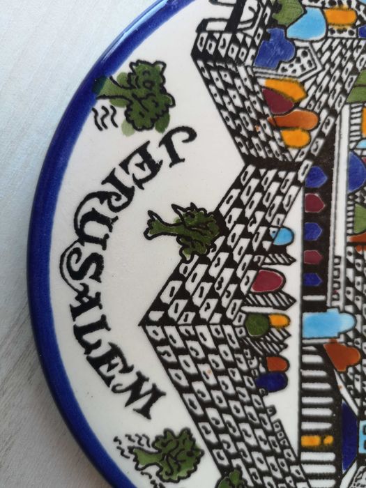 Ręcznie malowany talerzyk ozdobny